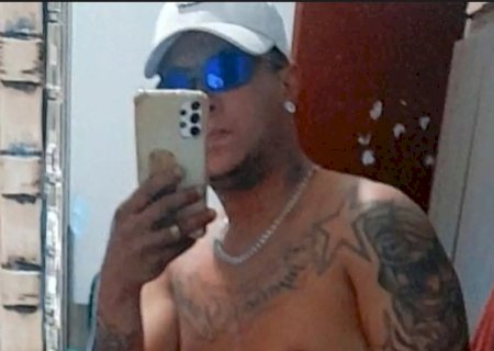 Homem é assassinado dentro de carro enquanto ia para o trabalho