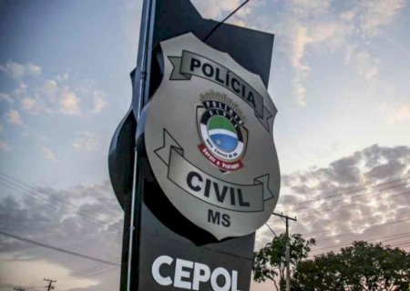 Homem luta com bandido durante roubo e acaba esfaqueado na cabeça