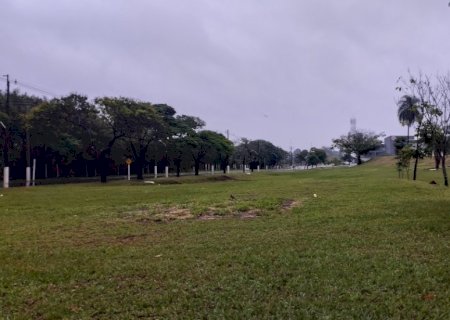 Chove forte em Dourados nesta sexta e acumulado se aproxima de 40 milímetros