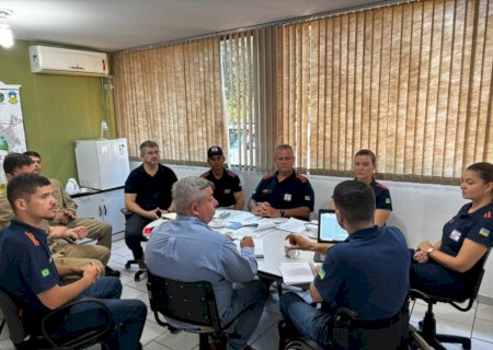 Imam, Defesa Civil, Semsur e Bombeiros debatem remoção de árvores com risco de queda