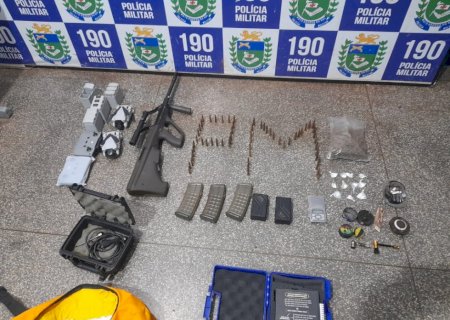 Polícia apreende fuzil, drogas e drones de alta tecnologia em Ponta Porã