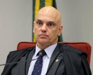 Moraes pede a Bolsonaro que apresente convite para posse de Trump