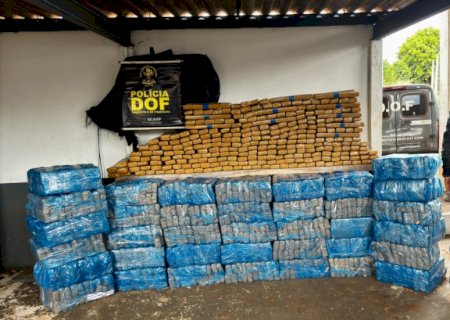 DOF apreende carro roubado em SP com mais de 1,1t de maconha em Maracaju