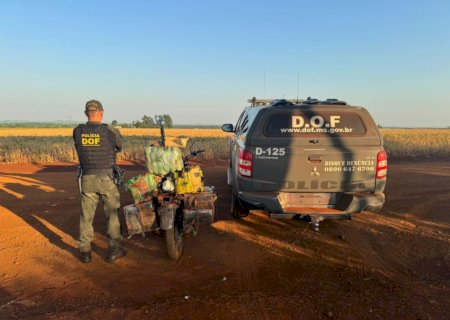 Paraguaio é preso com mais de 150 quilos de drogas em moto