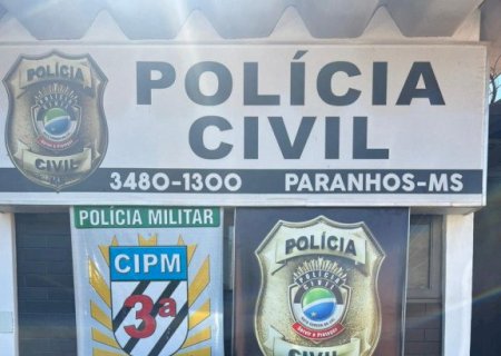 Homem é preso após capotar carro com 300 quilos de maconha em rodovia de MS