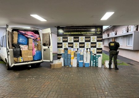 DOF apreende veículos lotados de produtos contrabandeados do Paraguai na MS-164