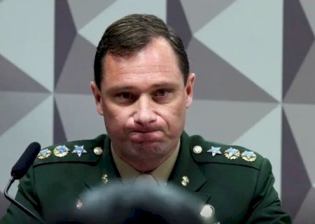 Bolsonaro deu ordem para inserir dados falsos de vacina em sistema