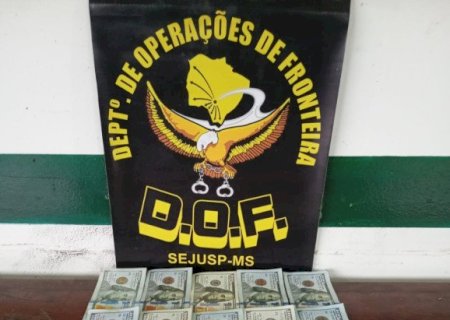 DOF apreende cocaína e 1 mil dólares falsos em ônibus com destino a SP
