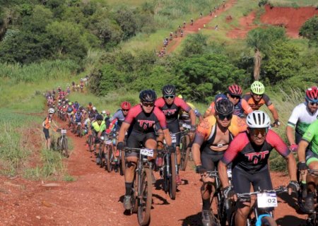 Equipe TNT brilha na abertura da Copa Conesul de MTB em Ponta Porã