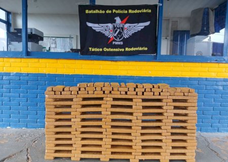 Homem é preso na fronteira com carga de maconha que seria levada para MG