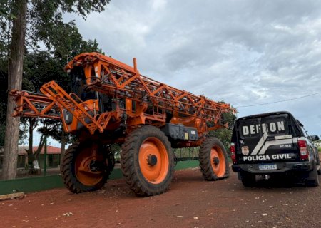 Defron apreende pulverizador agrícola avaliado em R$ 100 mil