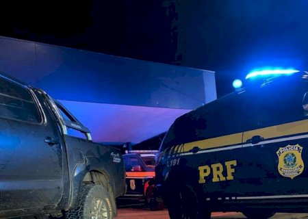Motorista é preso com 28 quilos de cocaína escondido em estepe de caminhonete