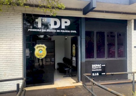 Dupla é presa após furtar facas de mercado atacadista em Dourados