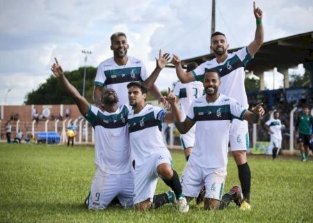 FC Pantanal goleia Operário e se junta ao Ivinhema na semifinal