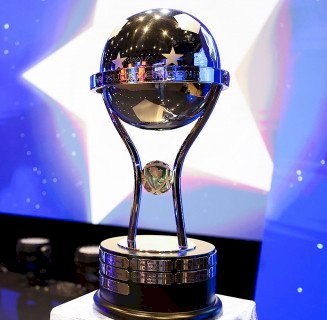 Copa Sul-Americana 2025: Grupos são definidos; sete brasileiros na disputa