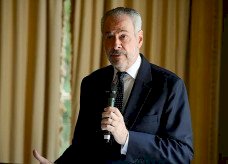 Presidente da COP30 diz que evento será decisivo para efetivar ações