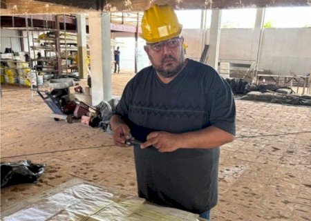 Apòs Irregularidades, YURI Pede Suspensâo da Obra de Reforma da câmara de Dourados