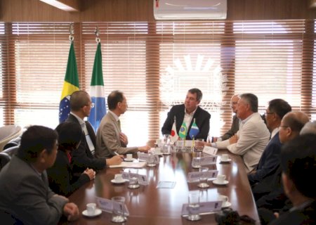 Riedel recebe representantes do Japão para fortalecer relações econômicas