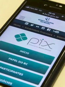 Mudanças no Pix: saiba como consultar e regularizar pendências no CPF