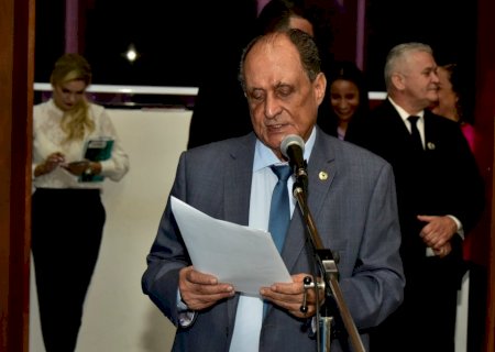 Zé Teixeira solicita recursos para educação em Dourados, Alcinópolis e Caarapó