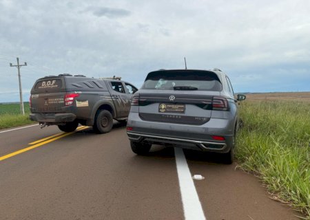 Dois homens são detidos em rodovia por apropriação indébita de T-Cross