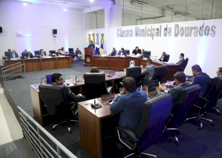 Vereadores aprovam prorrogação da vigência do Plano Municipal de Educação