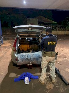 Condutora é flagrada com droga escondida em veículo na BR-163 em Dourados