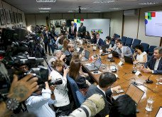 Representantes de jornalistas denunciam precarização da categoria