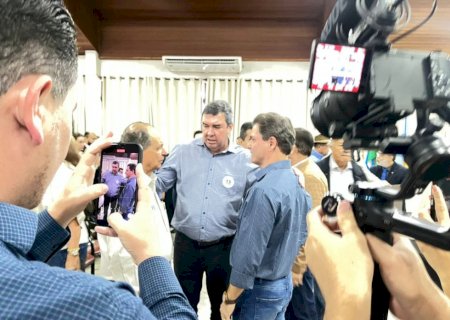 Governador fala sobre avanço do Hospital Regional, mas evita prazo de entrega