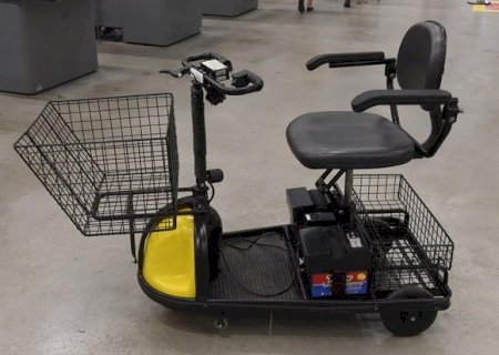 Ordem do Dia: Aprovada exigência de carrinho adaptado em supermercados