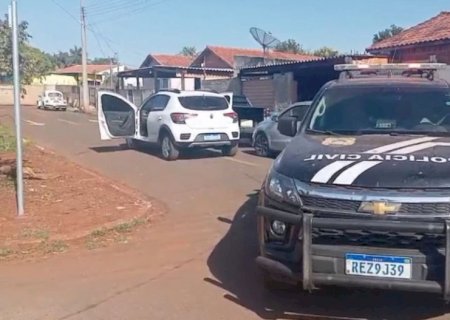 Homens são presos por comércio clandestino de combustível