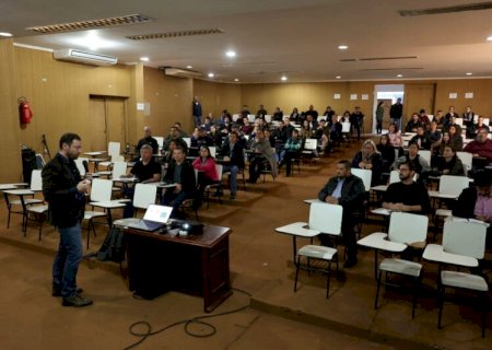 Palestra aborda cuidados com o uso da Inteligência Artificial no setor público