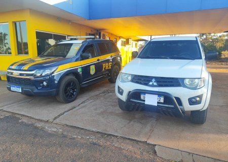 Caminhonete furtada em Brasília é recuperada pela PRF em MS