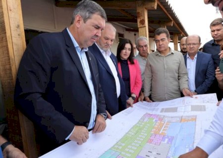 Governador destaca avanço das obras e anuncia pleno funcionamento do Hospital Regional em dezembro