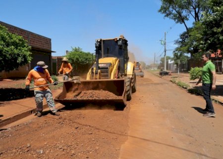 Secretaria de Obras intensifica tapa-buracos no Jardim Guanabara e trabalhos avançam