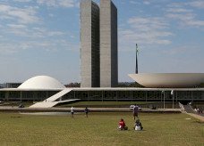 Quatro bancadas da Câmara acionam STF contra PL da Dosimetria