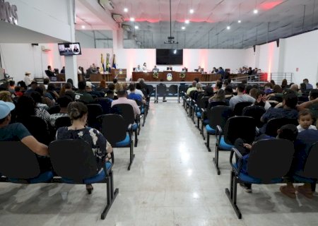 Câmara aprova orçamento para 2026, limpa a pauta e prepara recesso parlamentar