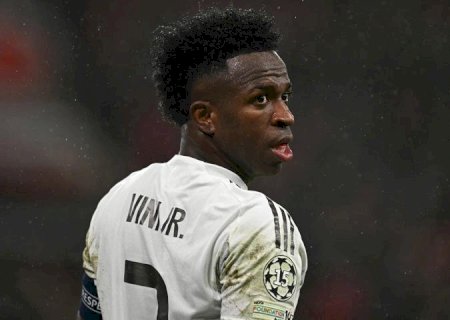 Ex-Real Madrid diz que Vini Jr é favorecido no clube: 'Mais do que carinho'