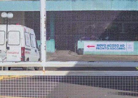 Pais são levados para a delegacia após bebê ser internada com costelas quebradas