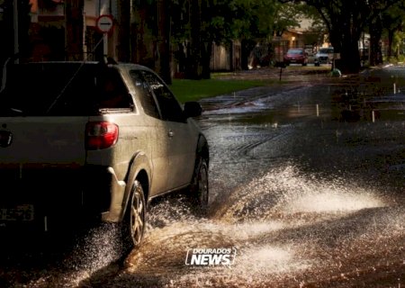 Dourados está em novo alerta de chuvas intensas até sábado