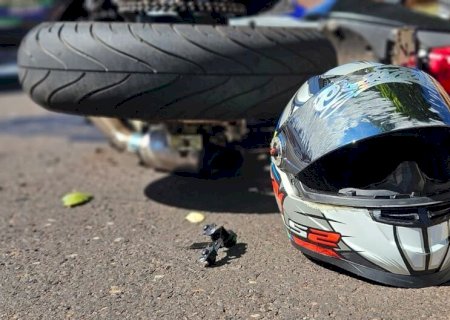 Motorista embriagado deixa motociclista com fratura no fêmur no Chácara Cachoeira