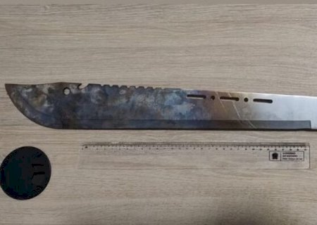 Mulher é esfaqueada durante briga por drogas no Aero Rancho