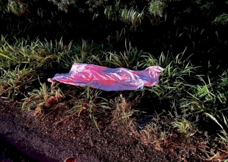 Motociclista morre após colidir contra veículo que levava grupo para velório