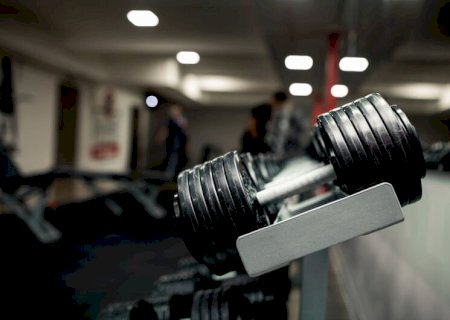 Projeto aprovado em comissão veta acesso de agressores de mulheres a academias