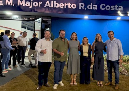 Lia Nogueira entrega R$ 600 mil em emendas e reforça compromisso com Jardim