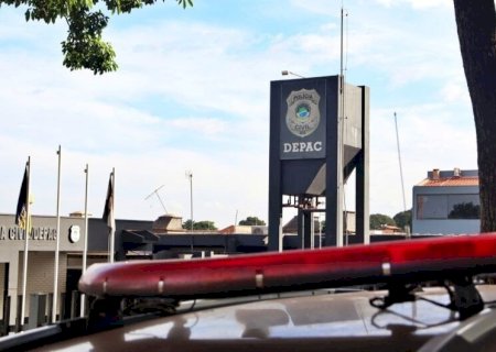Mulher fica ferida após ser usada como 'escudo' por homem alvo de pistoleiros em Dourados