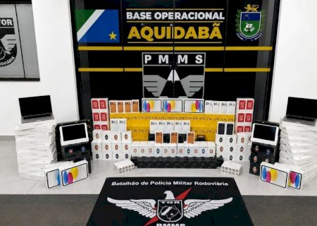 PM apreende mais de R$ 1 milhão em iPhones e eletrônicos na região de fronteira