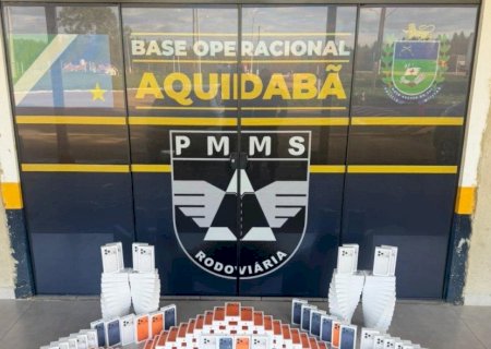 Polícia Rodoviária apreende R$ 2,1 milhões em celulares na fronteira; carga iria para a Capital