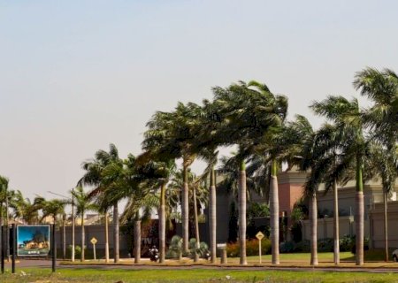 Inmet coloca Dourados em alerta com ventos podendo chegar até 100 km/h
