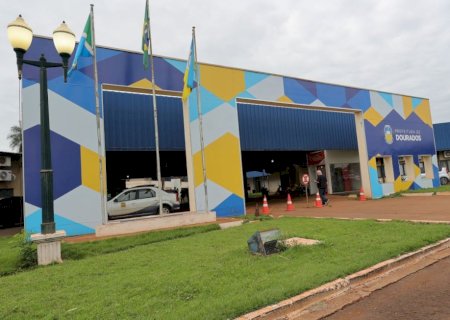Prefeitura de Dourados antecipa salários de 9.570 servidores pelo 20º mês seguido